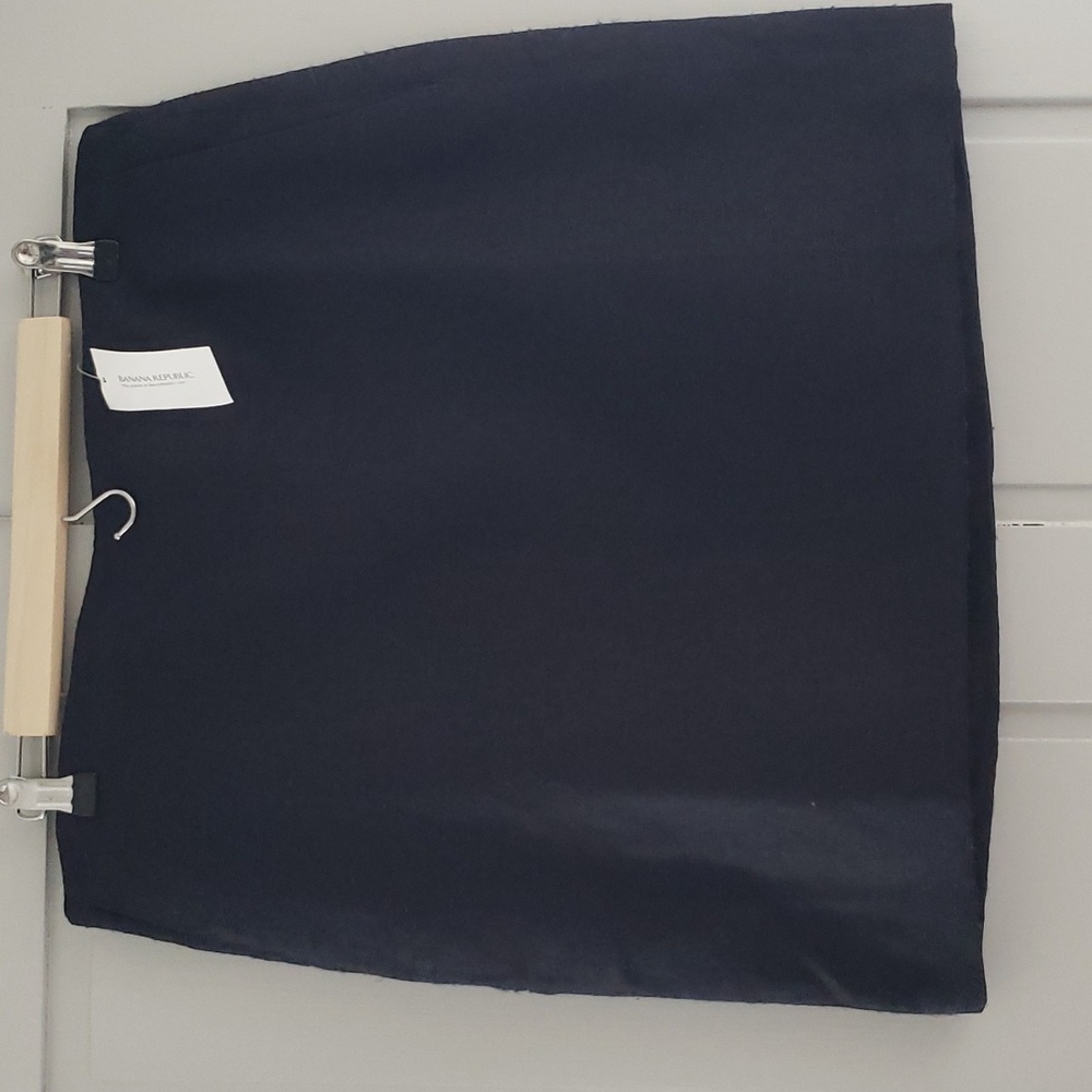 Banana Republic navy damask skirt size 12